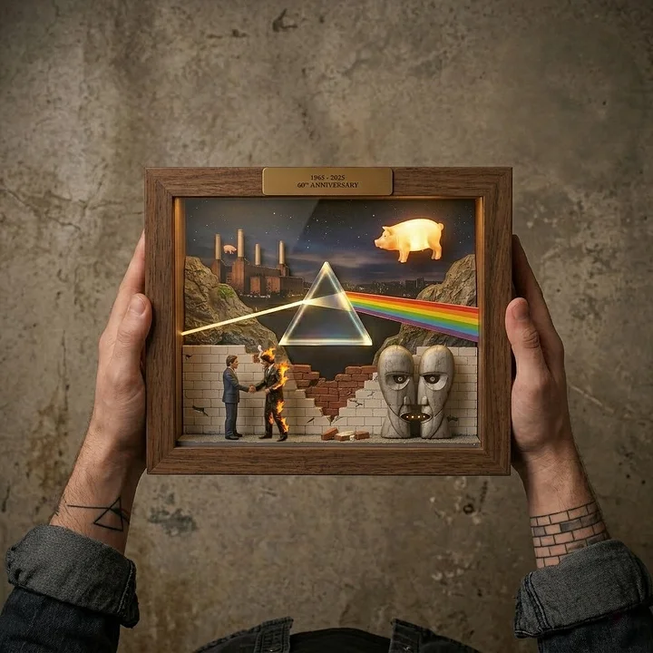 Last Day Promotion! š„60th Anniversary Diorama Lightbox Frameš