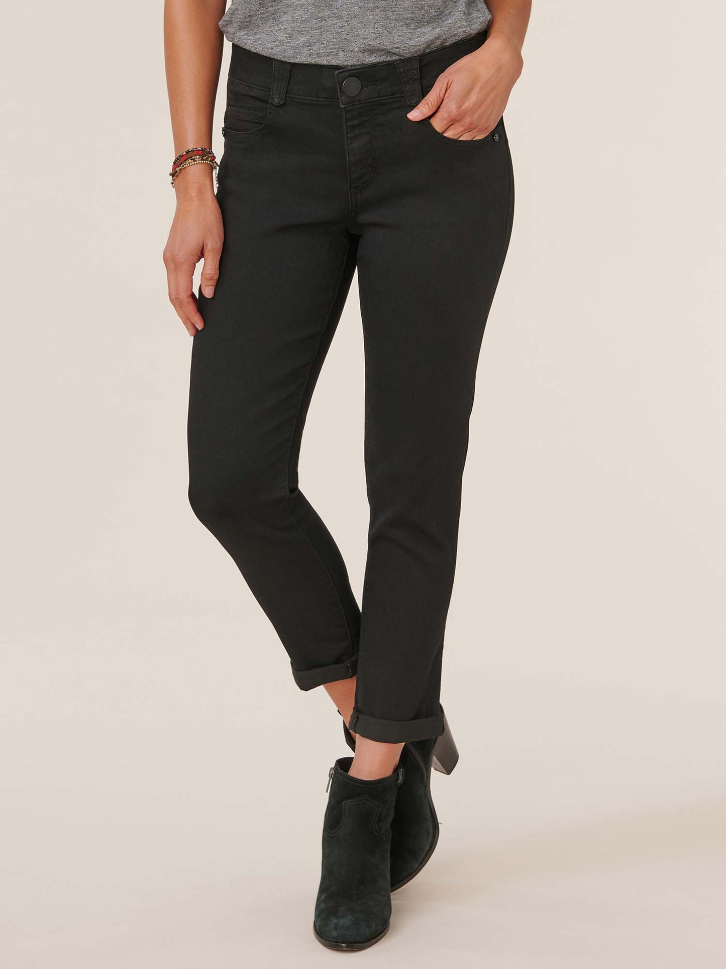 Absolution® Black Denim Ankle Skimmer Jean