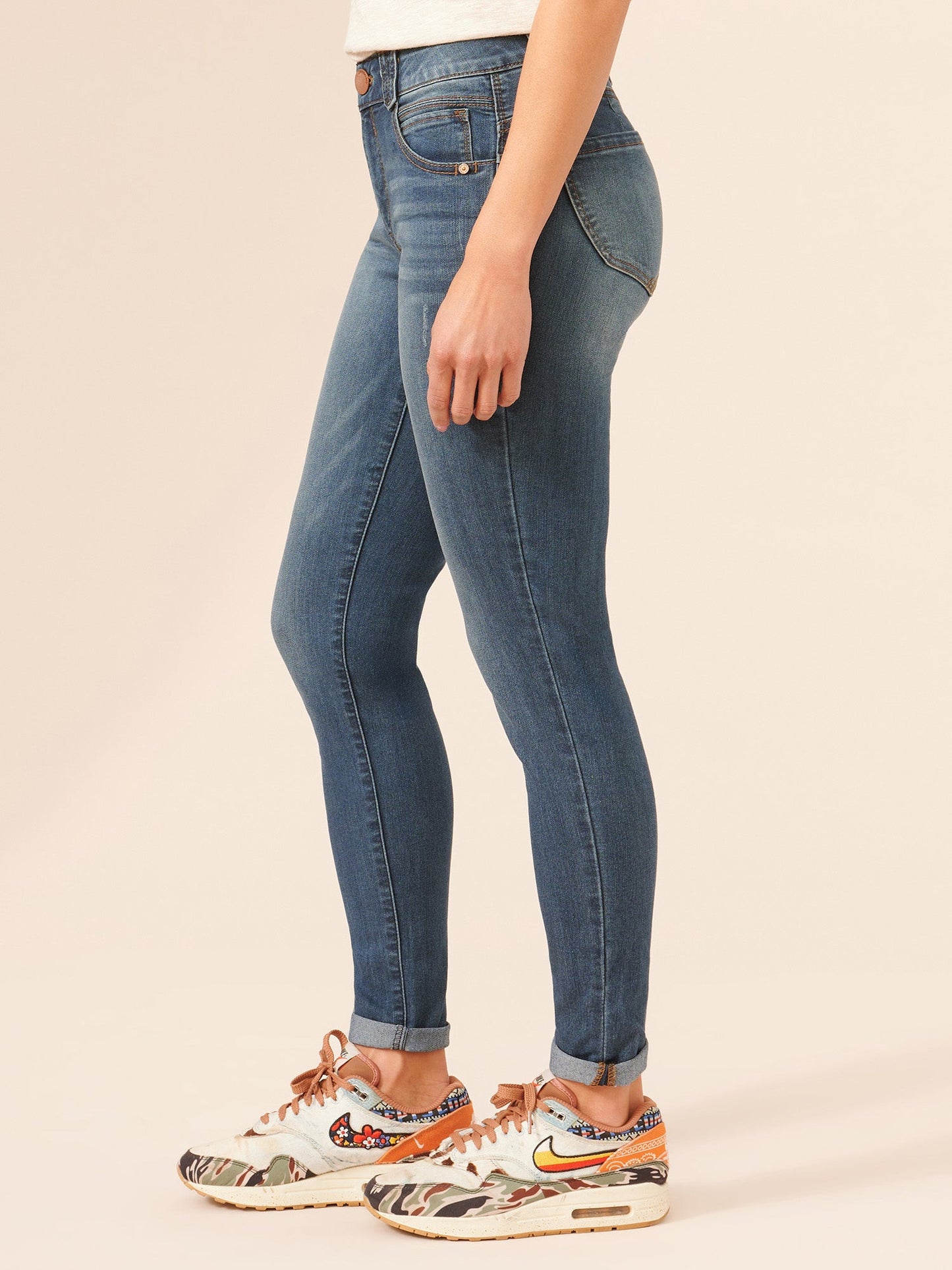 Absolution® Ankle Skimmer Indigo Petite Jeans