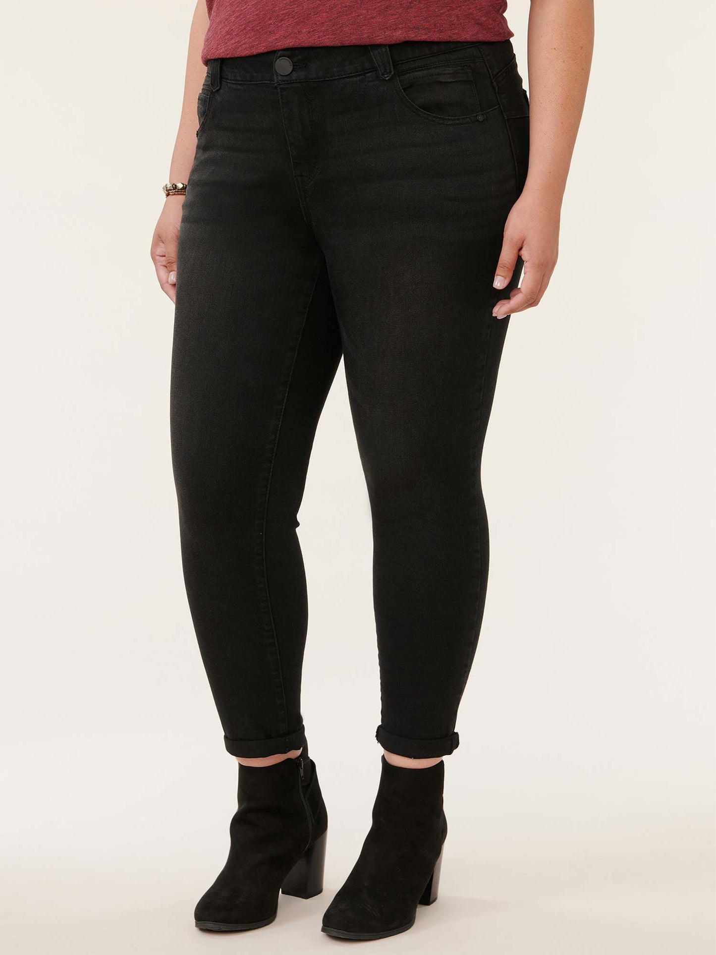 Absolution® Black Denim Plus Ankle Skimmer Jean